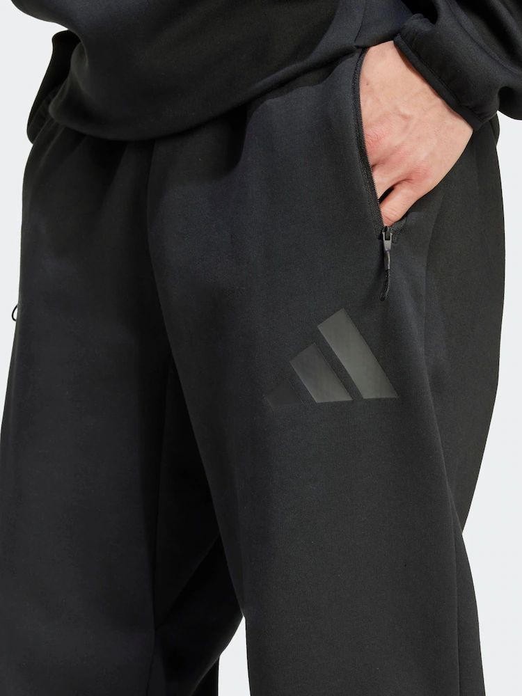 ADIDAS ZNE UNISEX TRACKSUIT