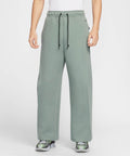 Nike Tech Men's Fleece Loose-Fit