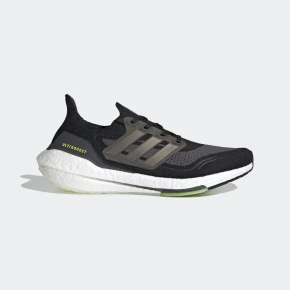 Adidas Men's Black & Green ULTRABOOST