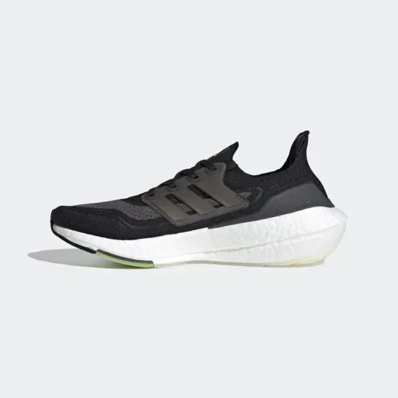 Adidas Men's Black & Green ULTRABOOST